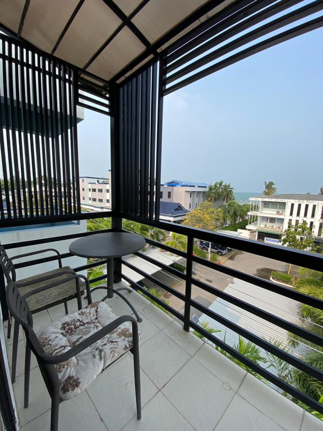 Huahin Place Guest House Exterior foto
